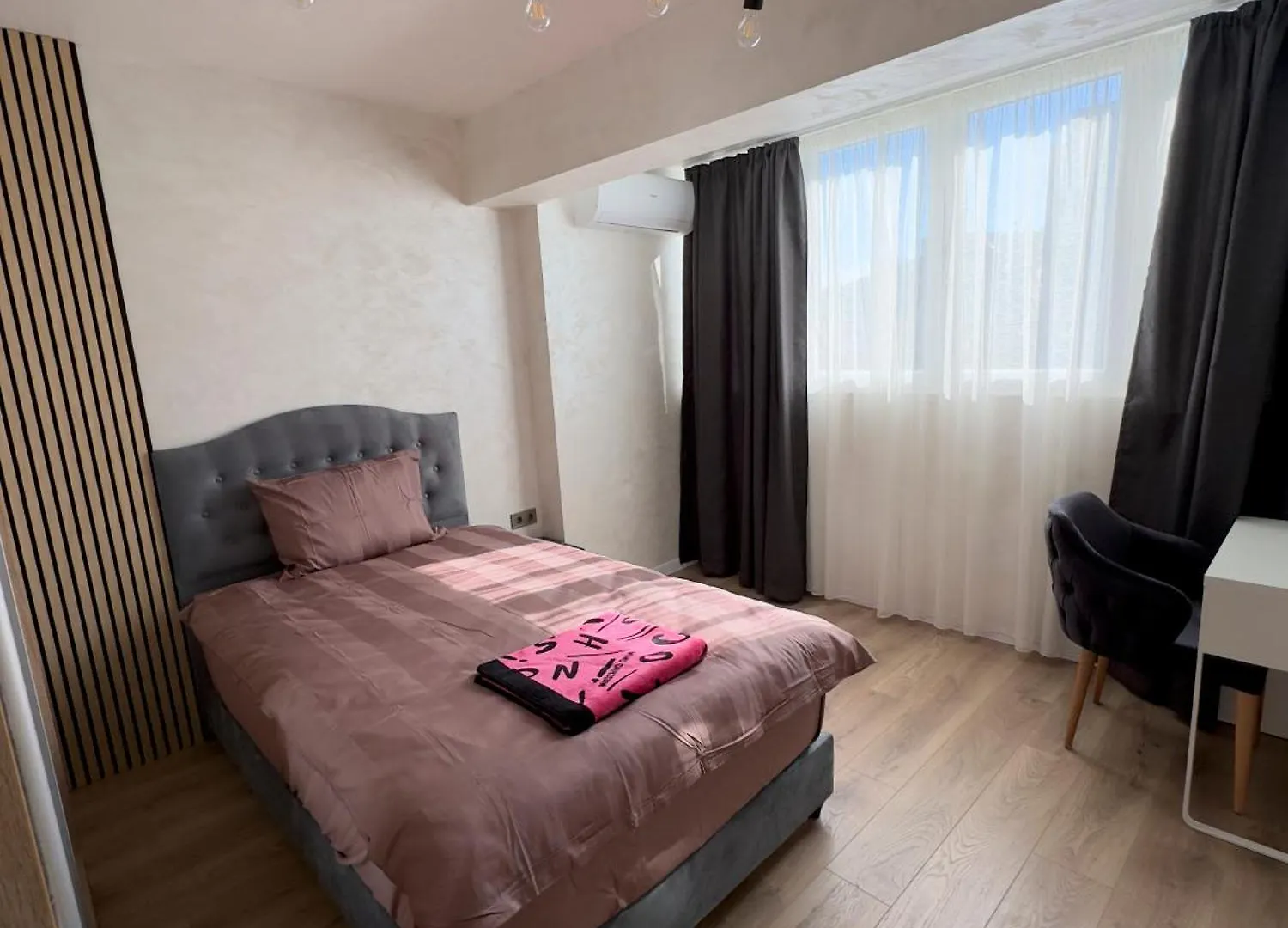 Seaview Lazur Apartment Burgas Bulgaria