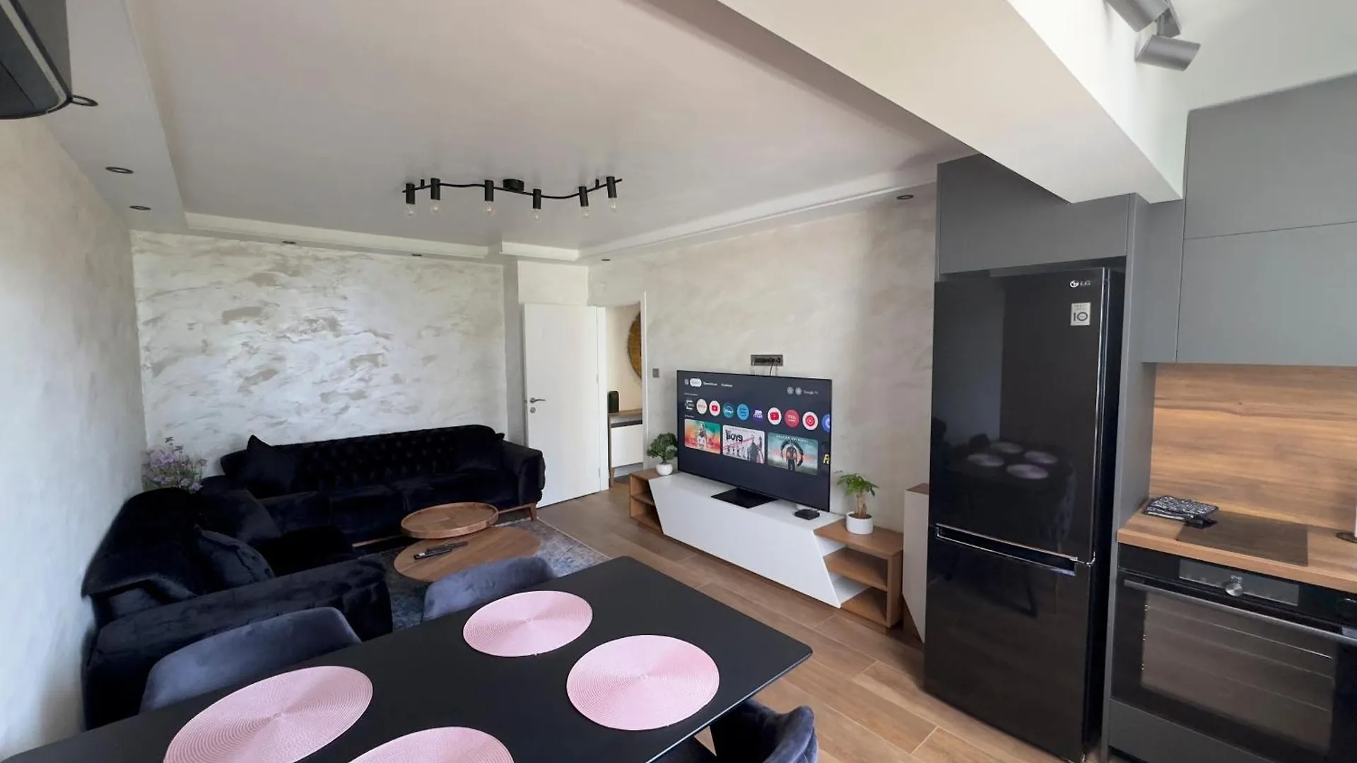 Seaview Lazur Apartment Burgas